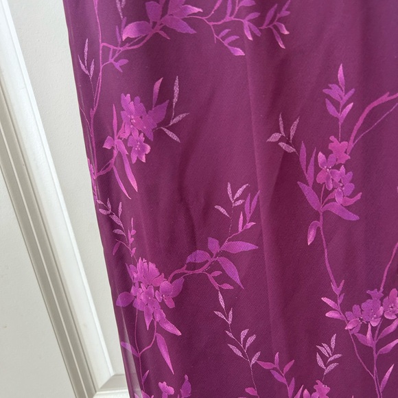 Vintage City Triangles floral sheer maxi dress. Whimsigoth. Vampy. Y2k. Purple - Picture 5 of 13